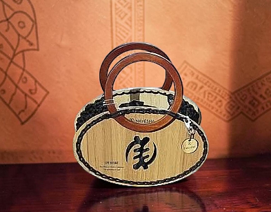 Edudzi Bag by Nayesha
